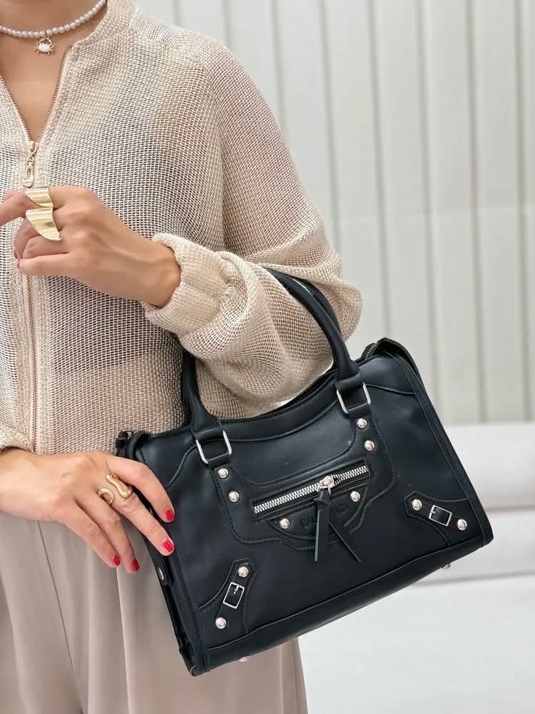 غکس گریس مشکی