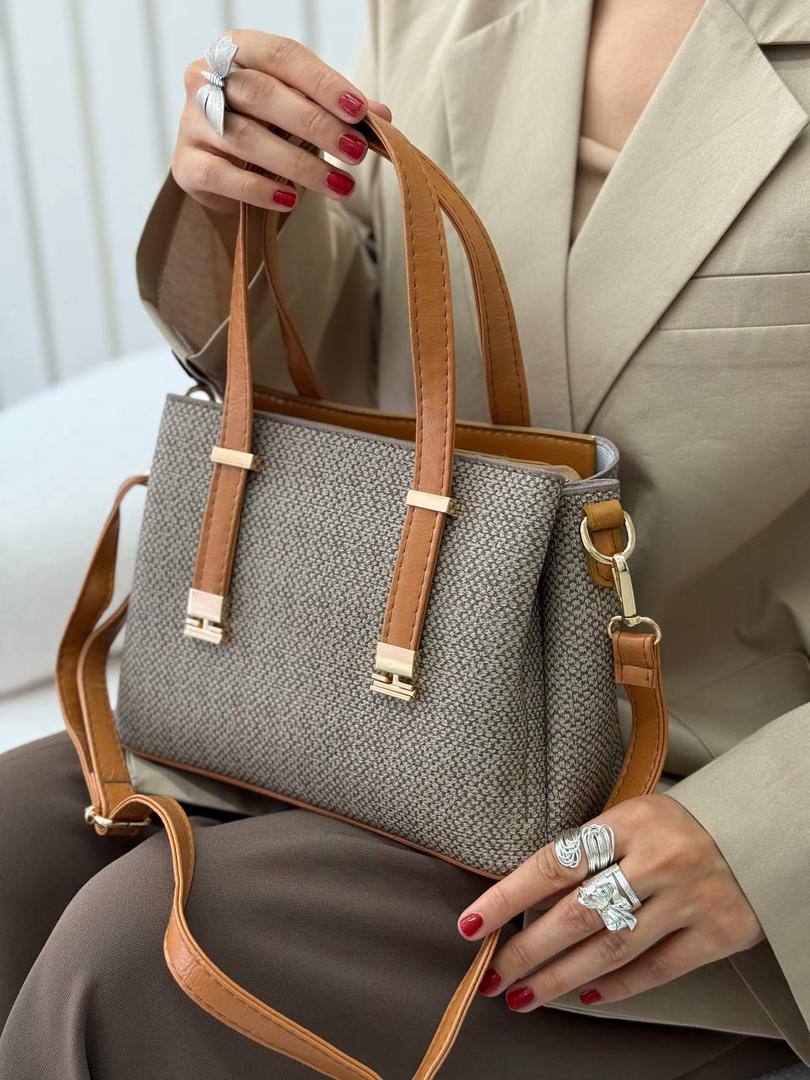 غکس لریدا کرم تیره