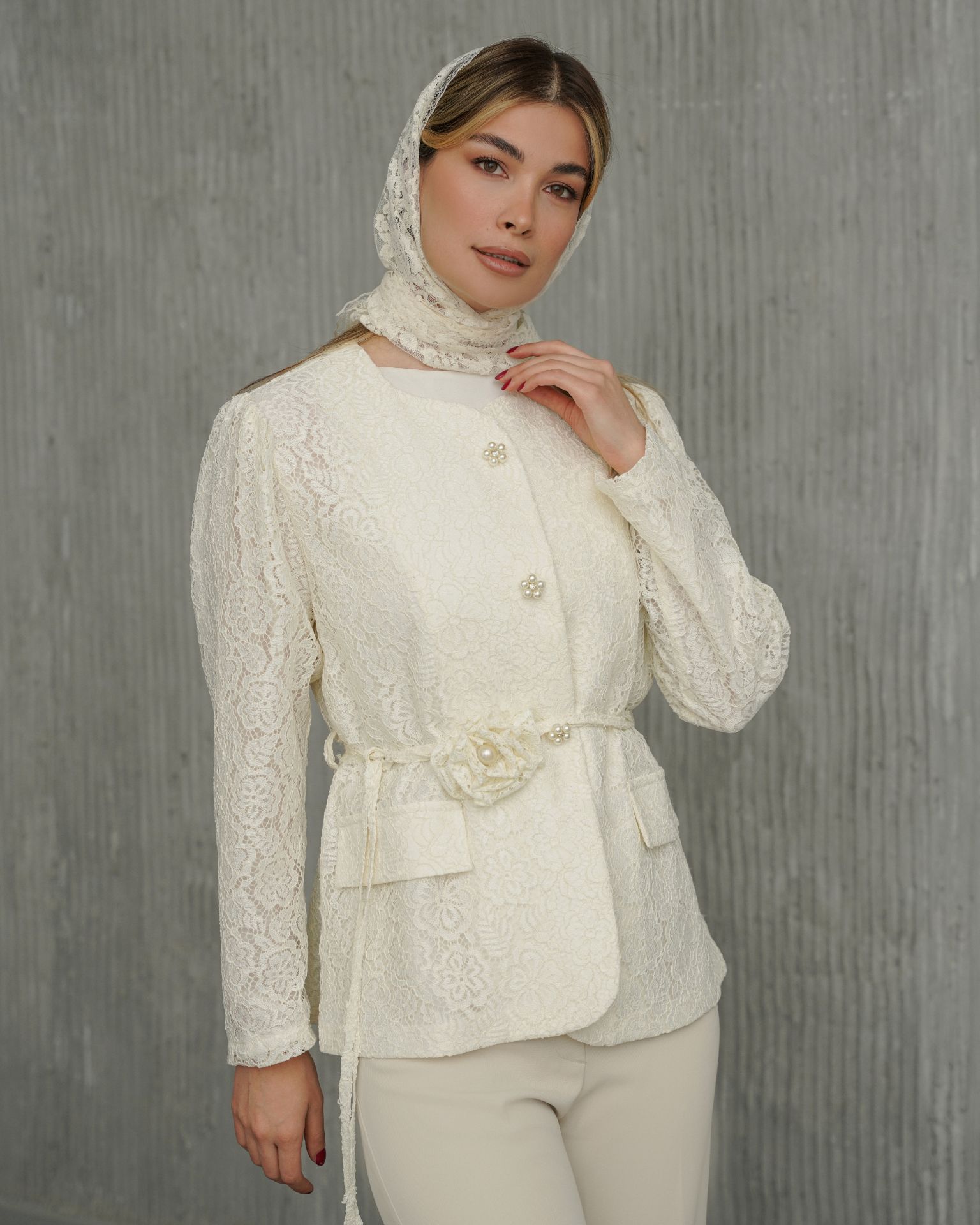 عکس آیسین