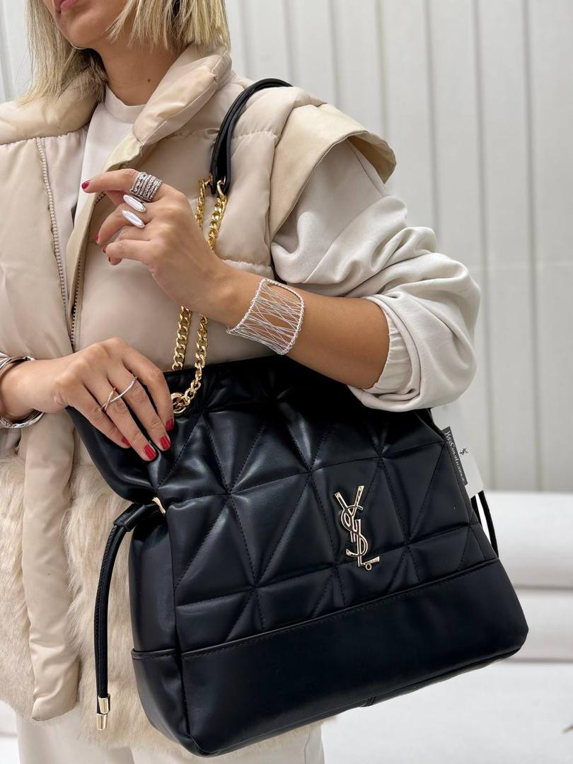 غکس مهفام مشکی