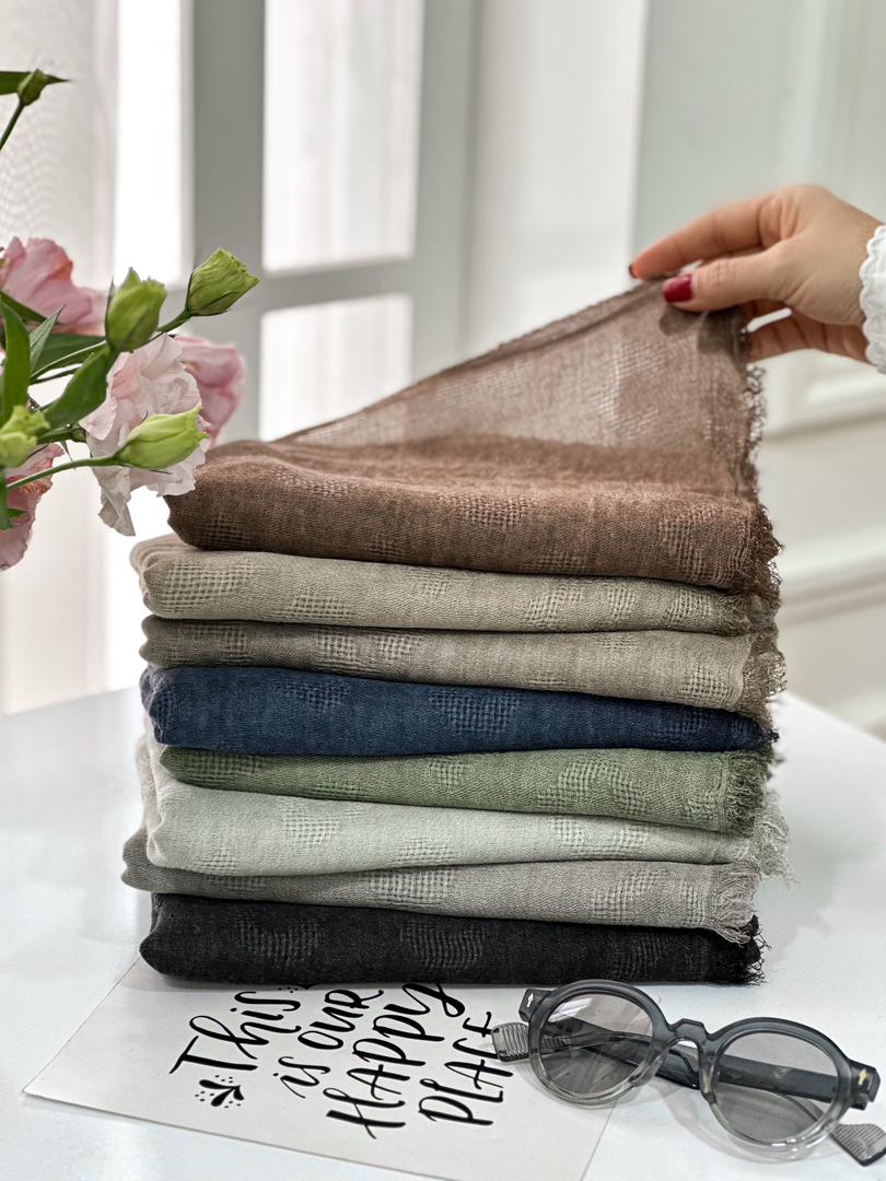 عکس کنفی ژاکارد