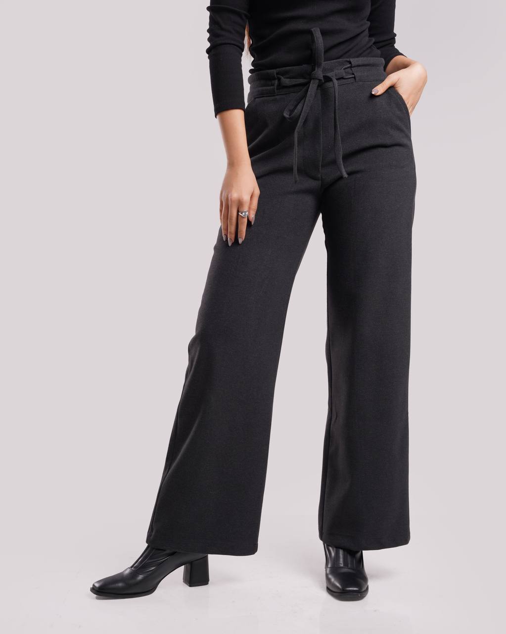 غکس شلوار فوتر کمربنددار مشکی