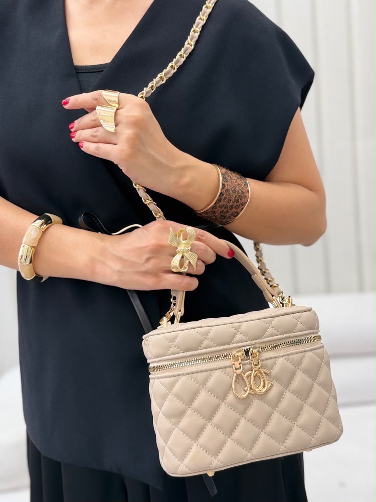 غکس صندوقی چیشا کرم