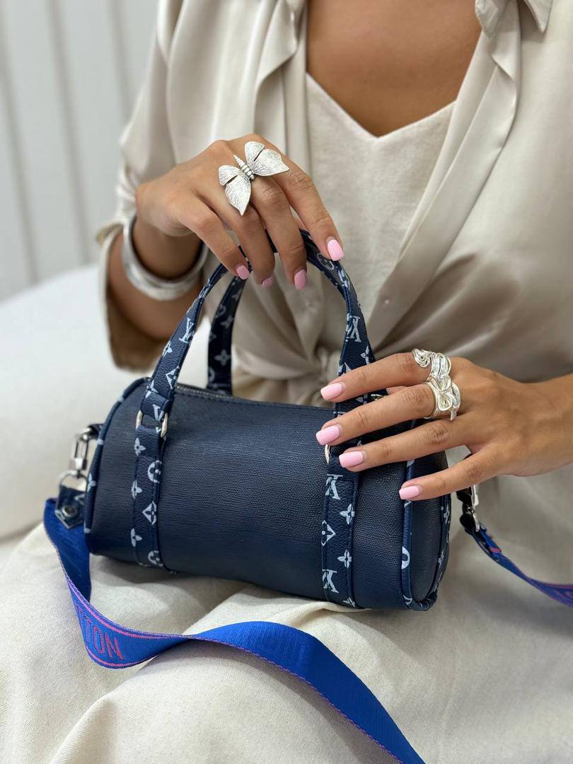 غکس شانلی سرمه ای