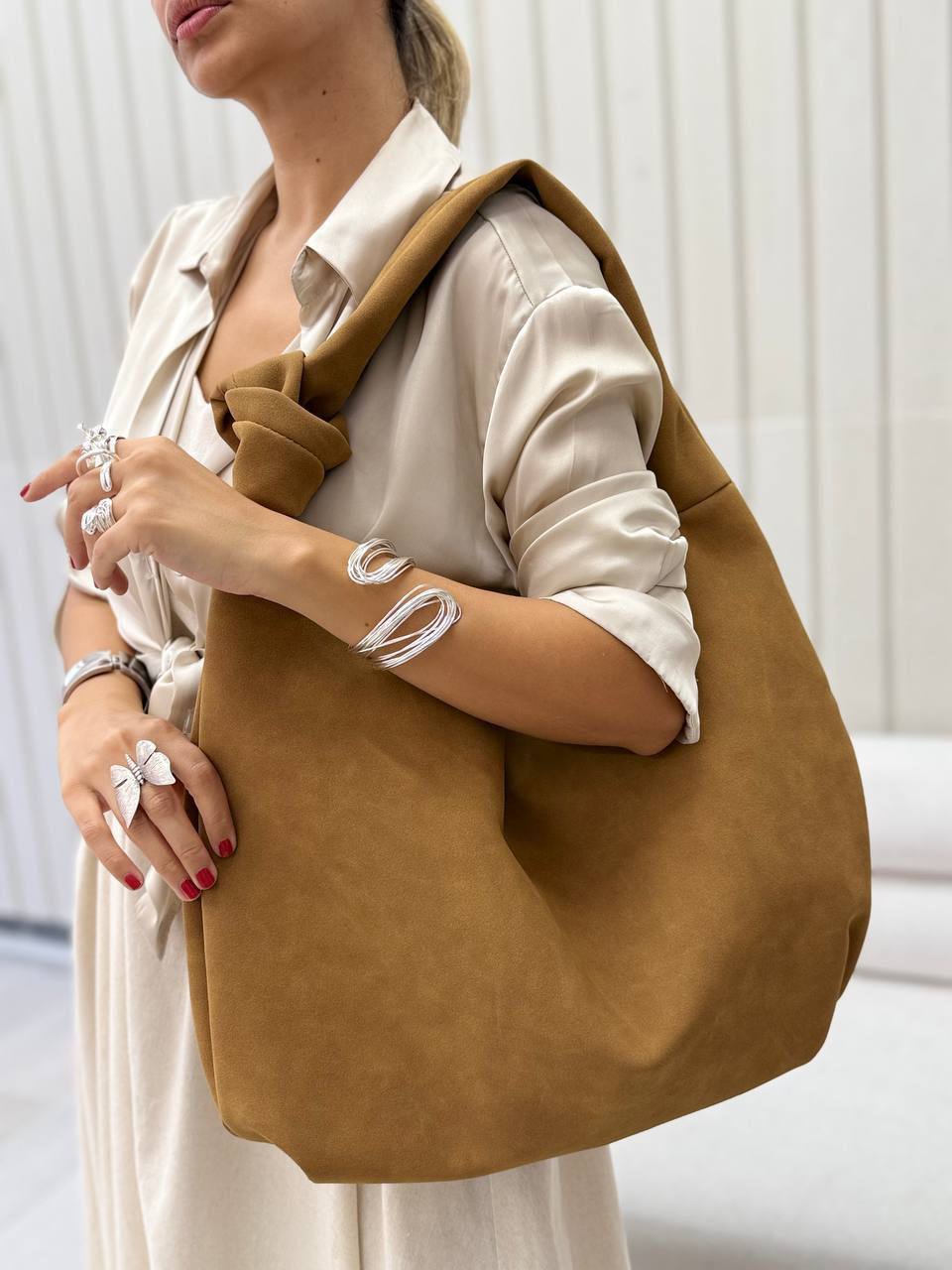 غکس ملورین شتری