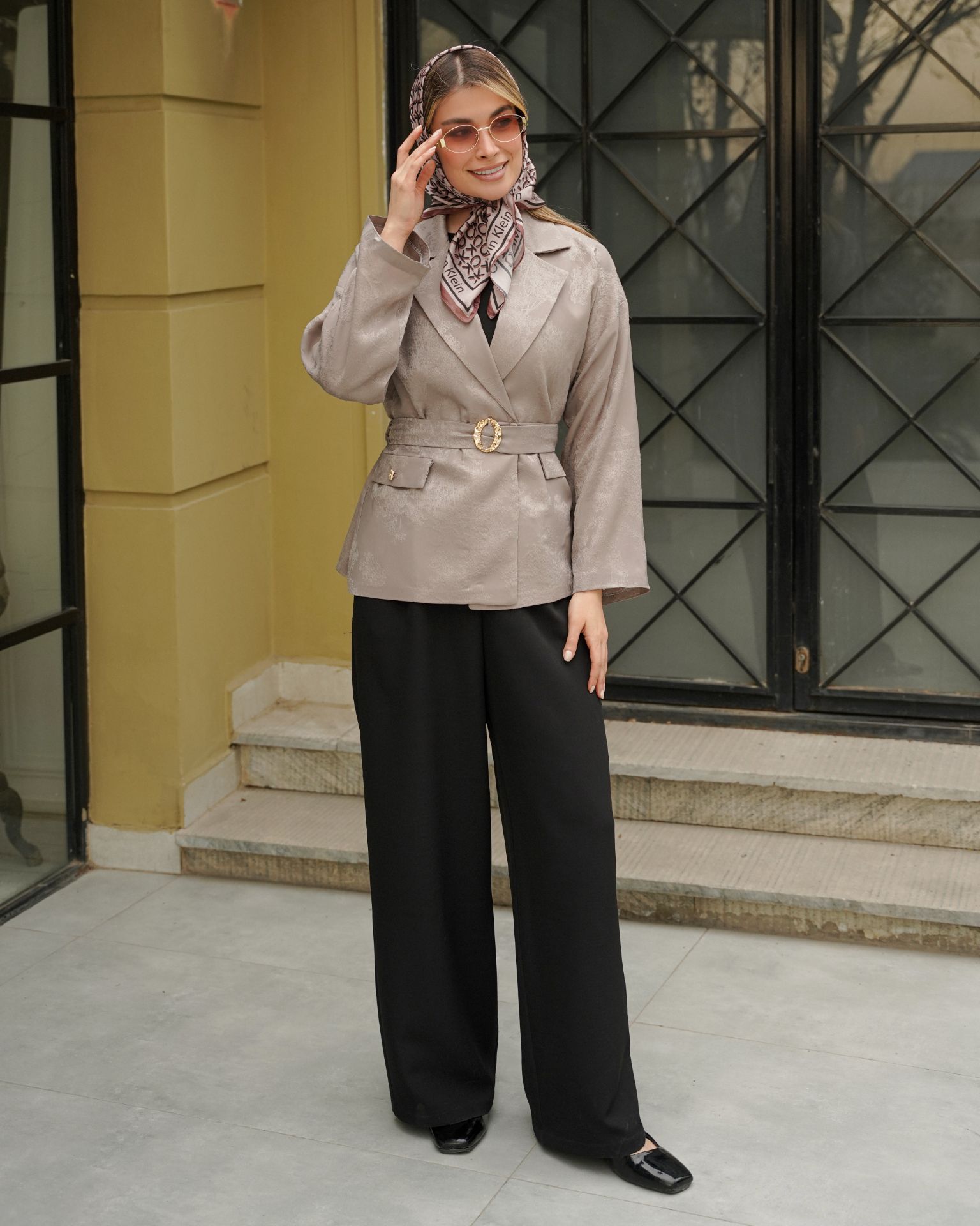 عکس آدیرا