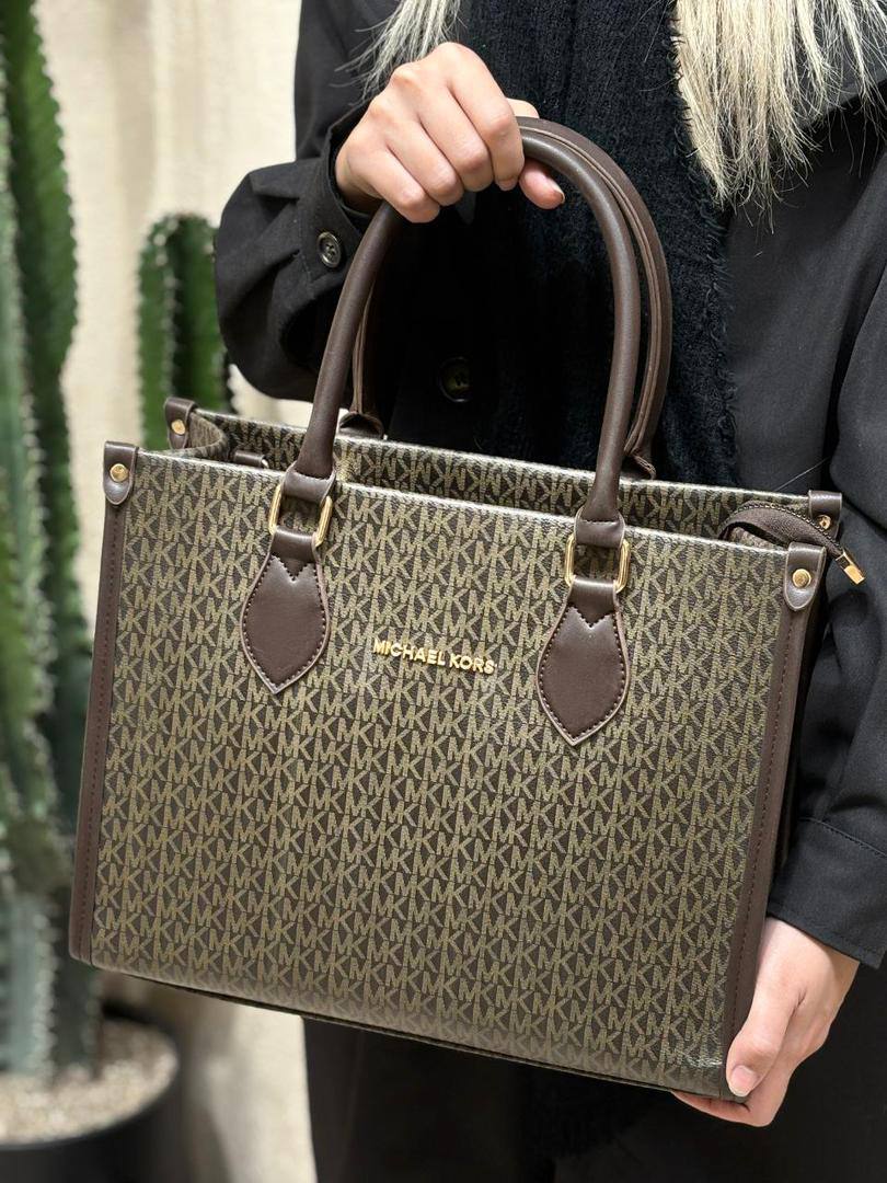 غکس لونسو ام کی قهوه ای