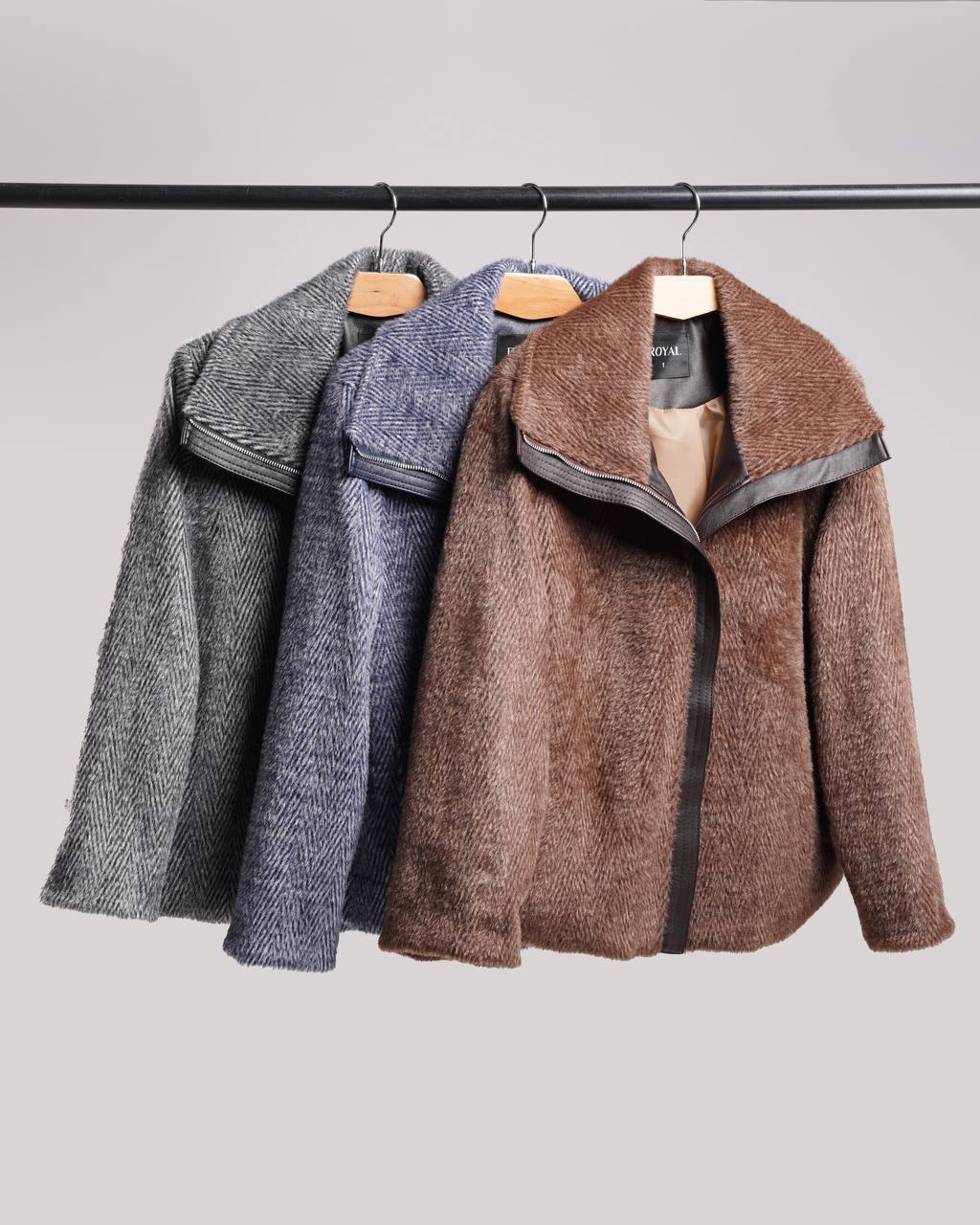 غکس الفریدا سرمه ای