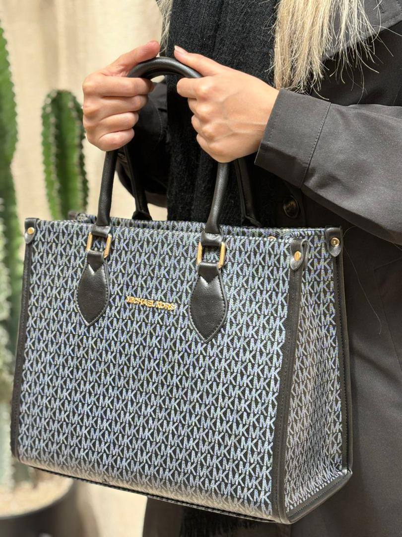 غکس لونسو ام کی مشکی