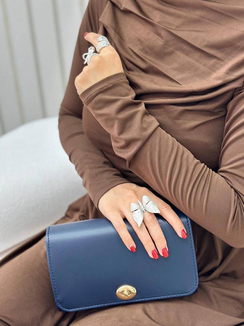 غکس سزار سرمه ای