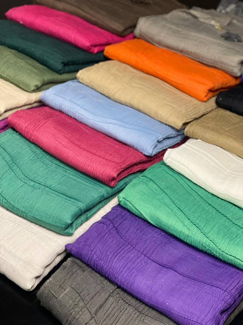 عکس شال پلیسه اکلیل دار