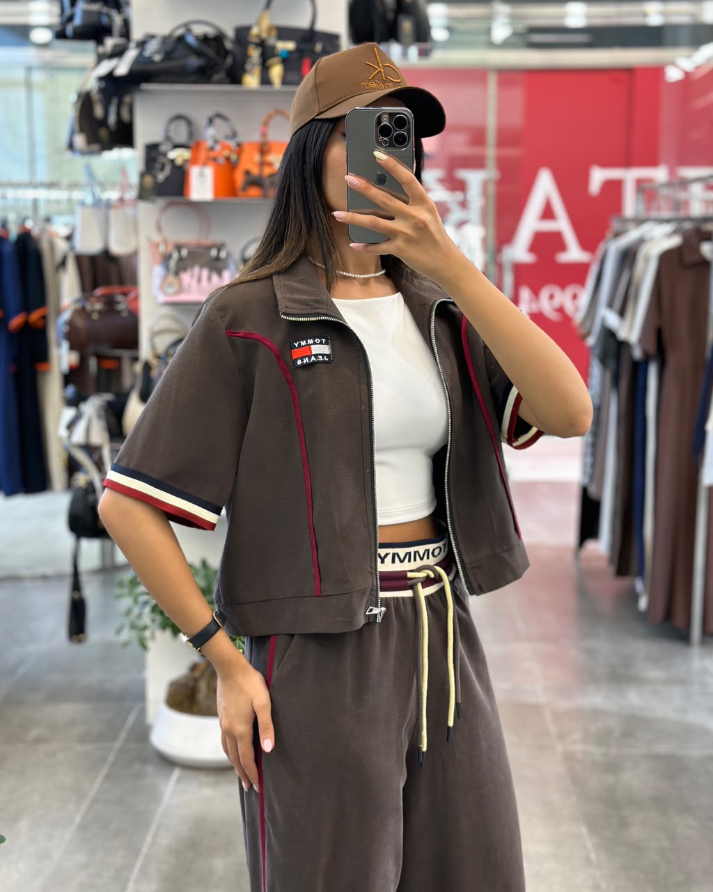 عکس آدیتی