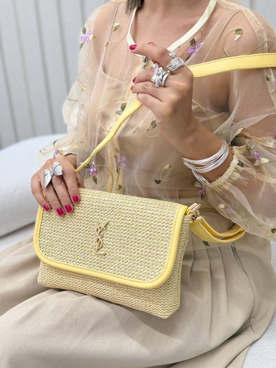 غکس راشل زرد