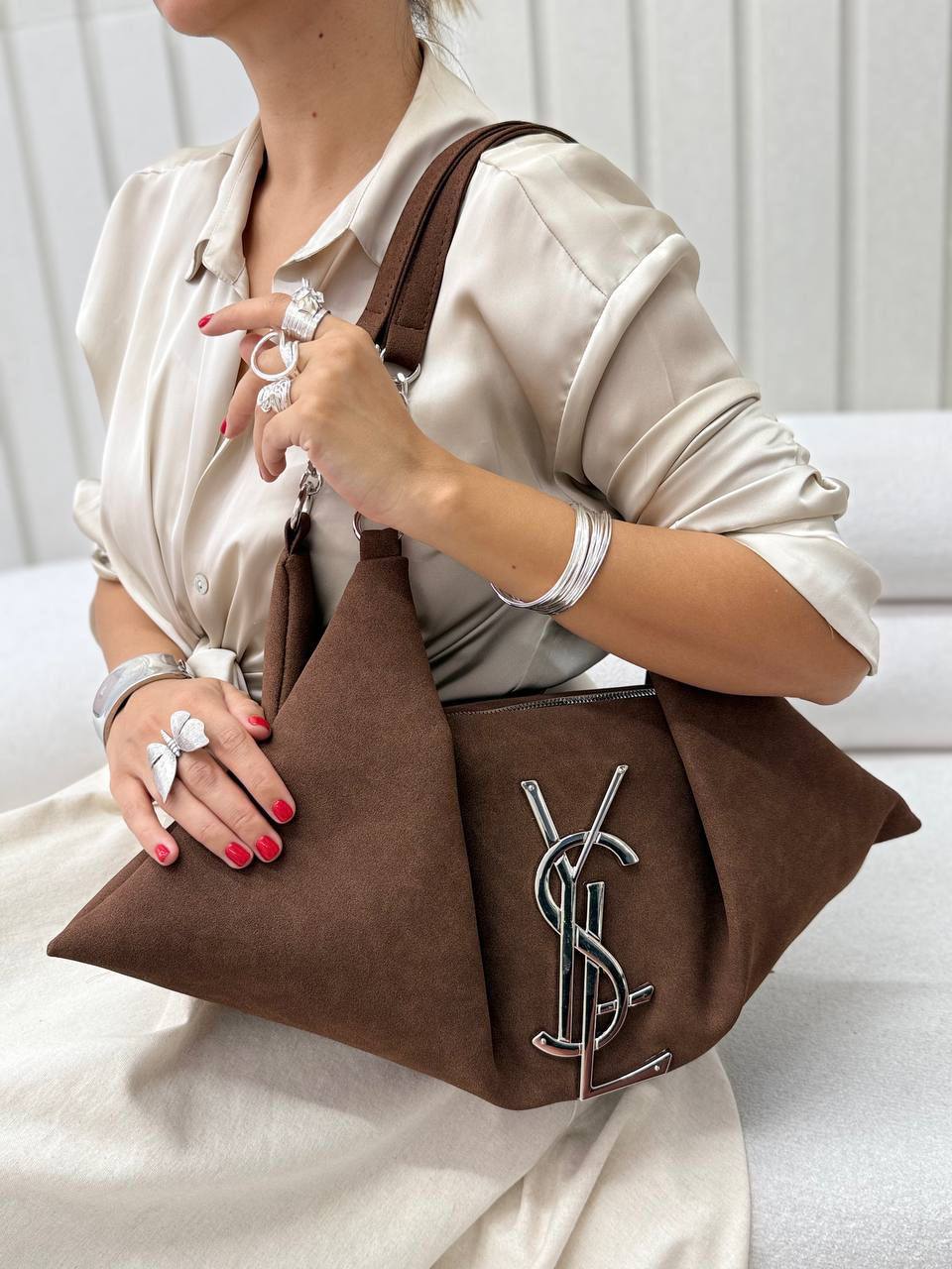 غکس جیر ویونا قهوه ای