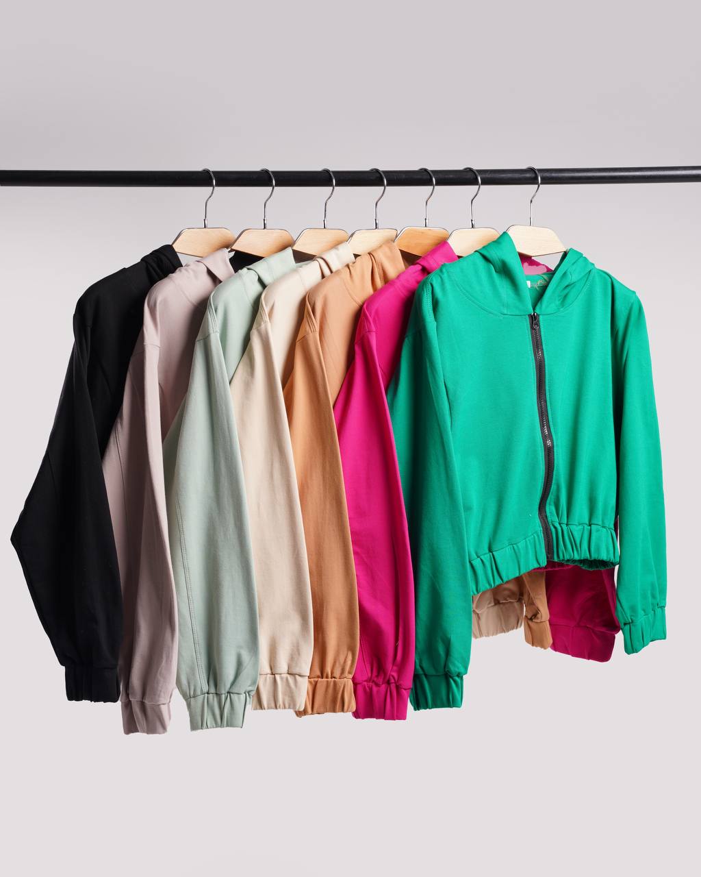 غکس سویشرت کراپ دار سویشرت کراپ دار