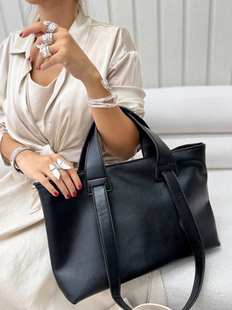 غکس رومسا مشکی چرم