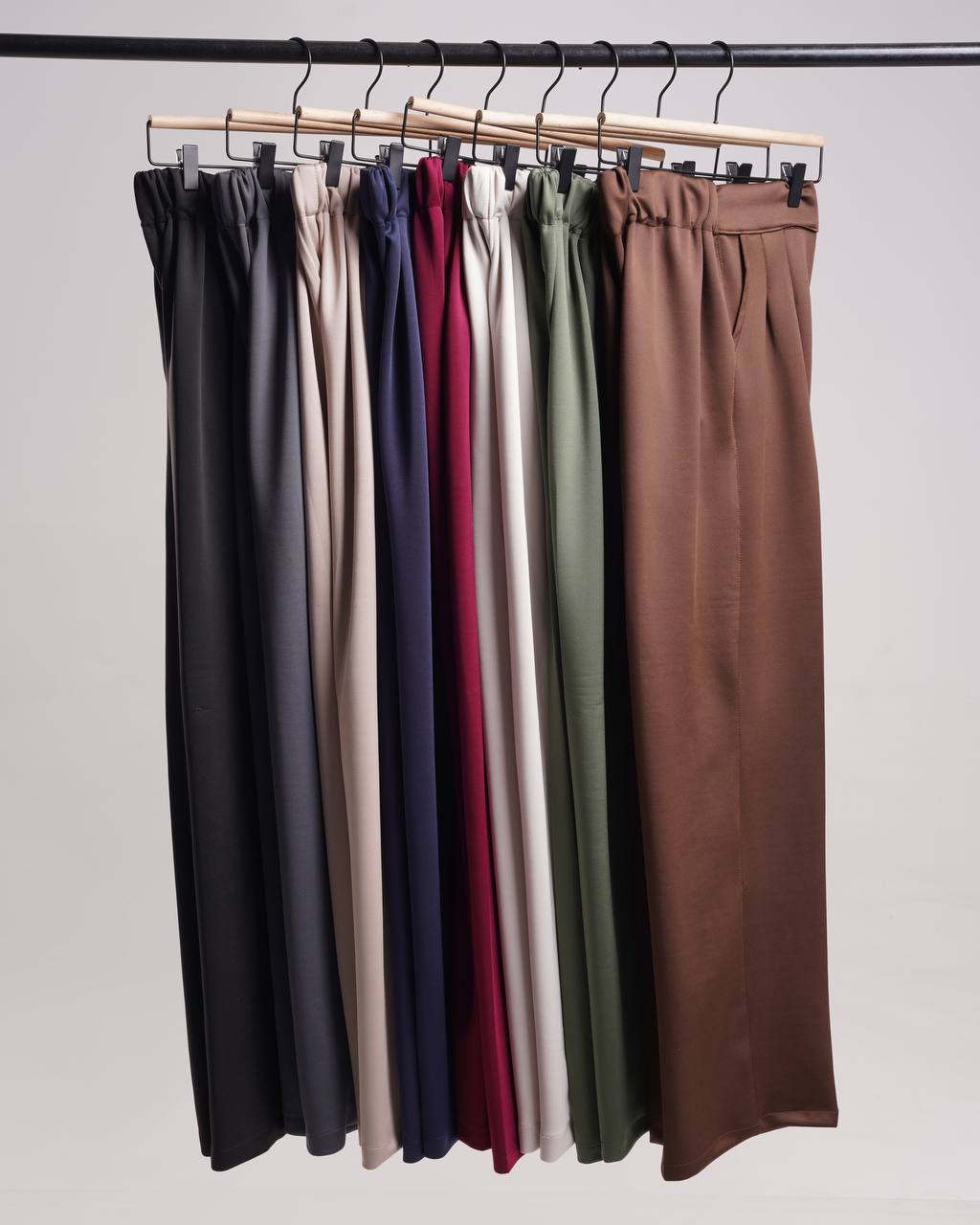 غکس شلوار اویشو سبز