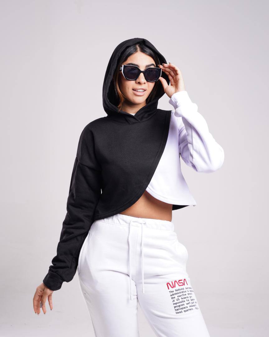 عکس نیم تنه selected