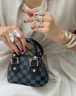 غکس مینی بگ سویم چهارخونه مشکی