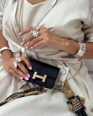 غکس مینی بگ میورا مشکی