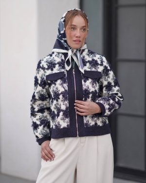 غکس دسیلاو سرمه ای