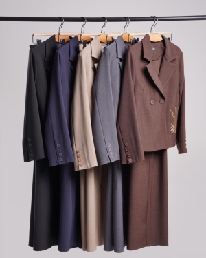 غکس گرسا سرمه ای