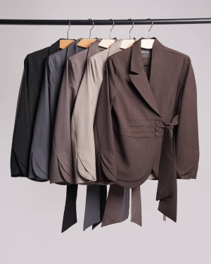 غکس آنامور قهوه ای