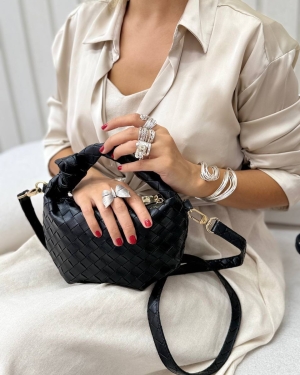 غکس لارنا مشکی