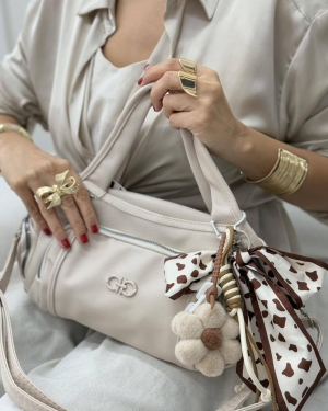 غکس گرامش شیری