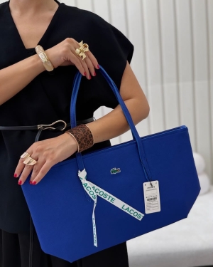 غکس سایز بزرگ لاگوست آبی