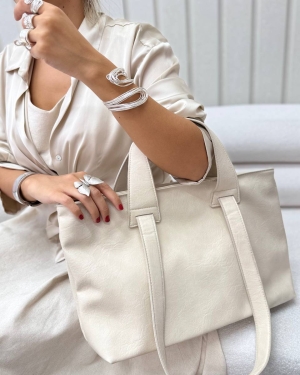 غکس رومسا کرم چرم