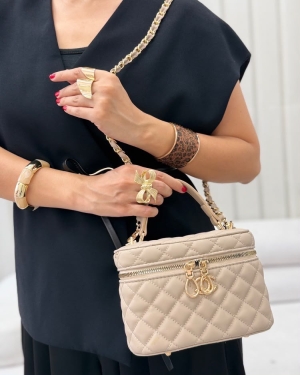 غکس صندوقی چیشا کرم