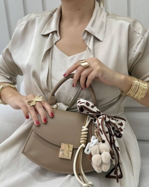 غکس هالیس نسکافه ای