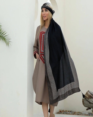شال حاشیه شطرنجی