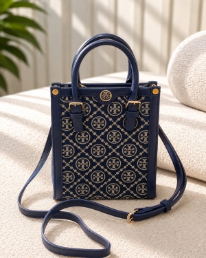 غکس Tory burch سمانه سرمه ای