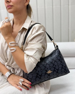 غکس سایوا مشکی