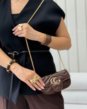 غکس ایرنه قهوه ای