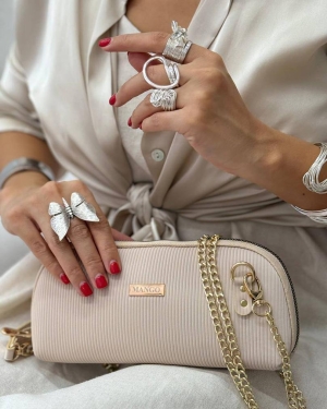 غکس آیکو شیری