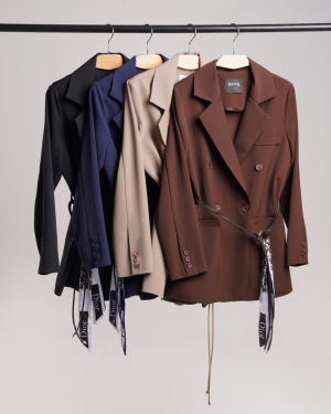 غکس یولاندا مشکی