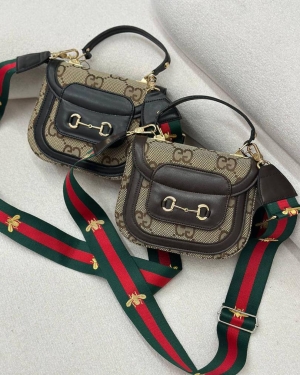 غکس پیتا مشکی